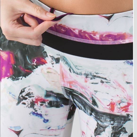 Lululemon inspire leggings pants 8 pigment wave multi - Picture 9 of 9